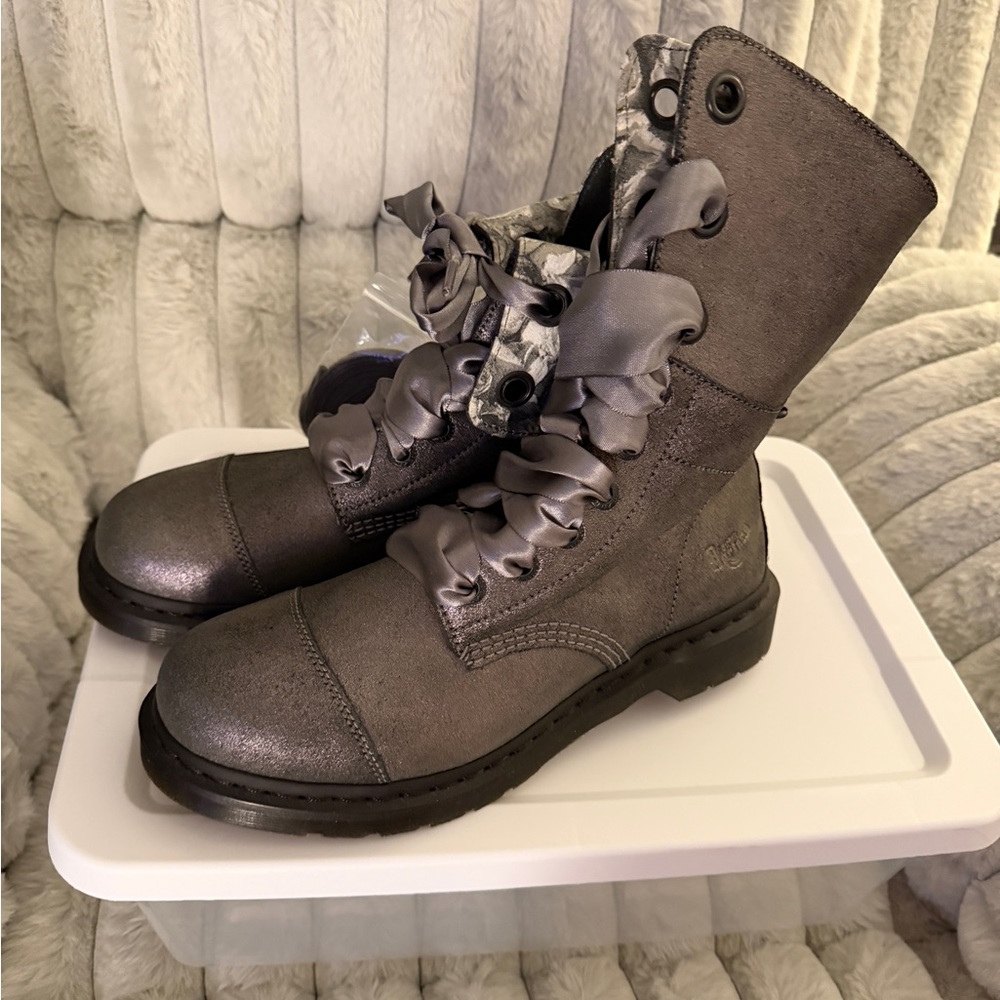 Dr. Martens Gray Satin-Lace Combat Boots - Picture 7 of 10